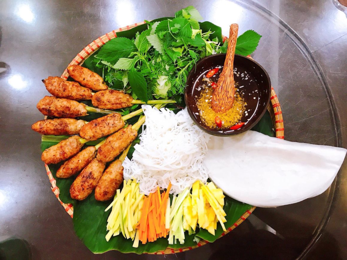 Vietnam Food: Ultimate guide to street food, coffee & more